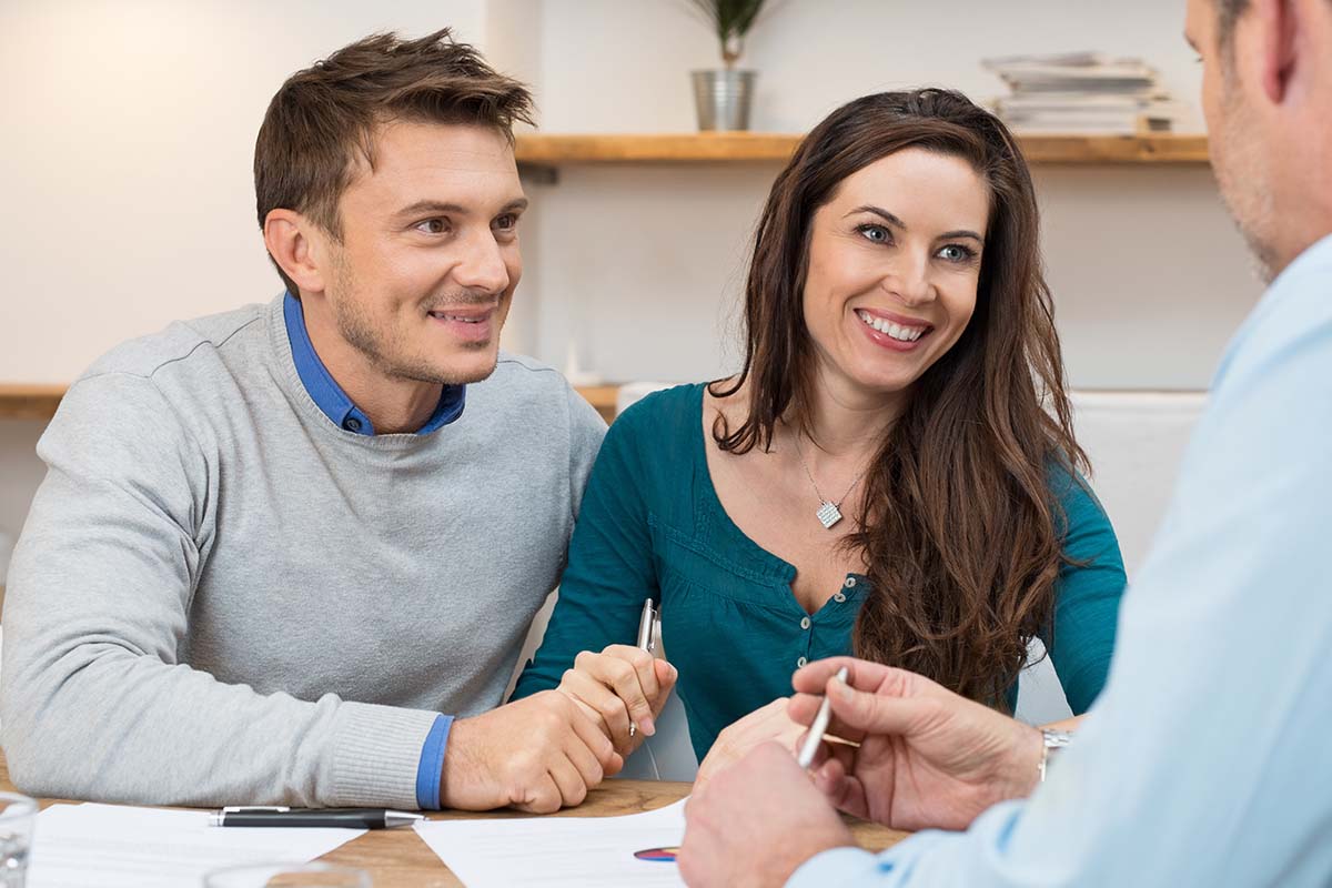 Couple learning about 3 ways to improve patient financial experience 